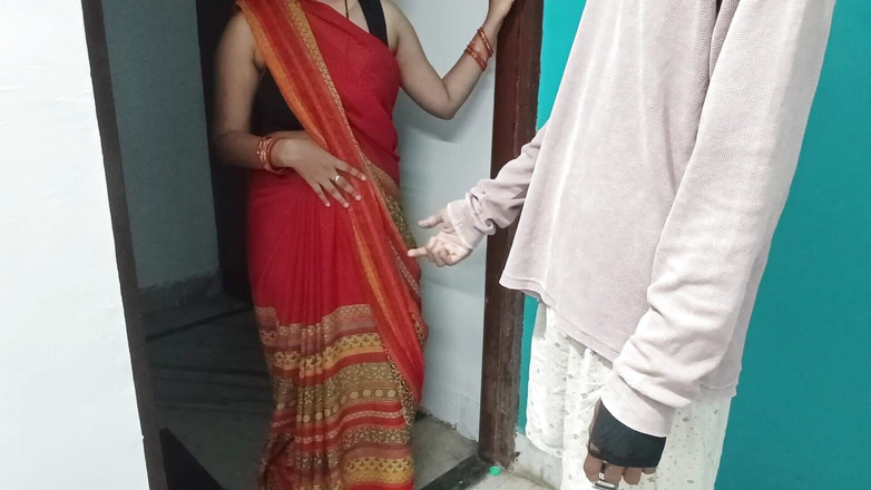 Priya ki Papa: Salu Bhabhi šel hledat práci a majitel toho využil