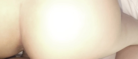 Bulmapussy: Můj soused přišel do mého pokoje a udělal mě zezadu.