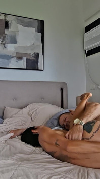 Sexy Asiatin Im Öffentlichen Fitnessstudio Abgeholt - Zungenanal, Doggy Mit Meerblick, Analplug & Leckender Creampie
