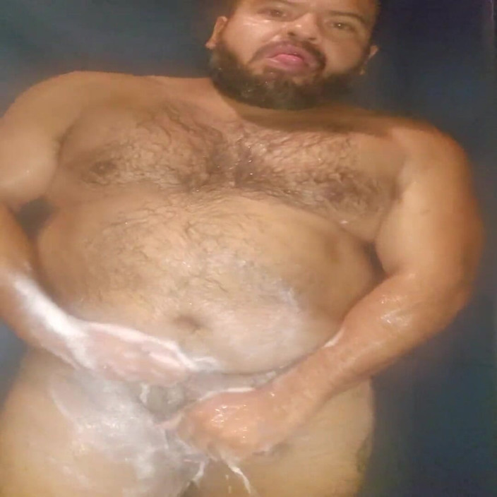 Osote Vergon: Bañando Al Oso