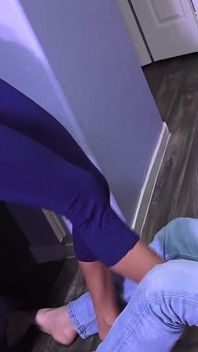 Lily Lane tarafından yakalandı ve azdırıldı