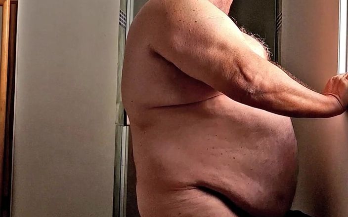 Combat and fetish: Culona sumisa con Jiljudo