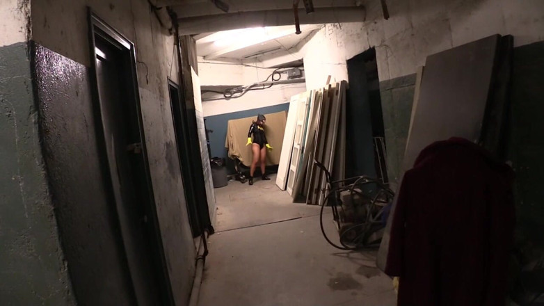 Evangelines Fetish: Hallwayhypnos, muia fetei Batgirl