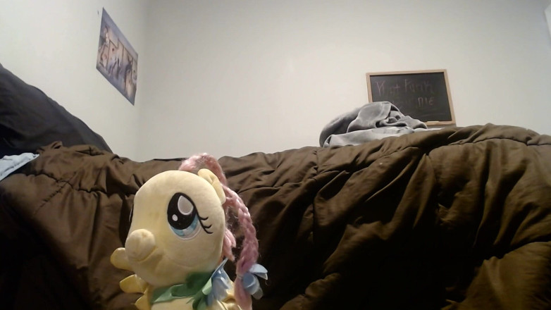 Auroras Oasis: After shower lotioning