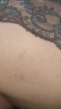 La Casalinga MILF Ha Accettato Di Scopare Con Il Figliastro