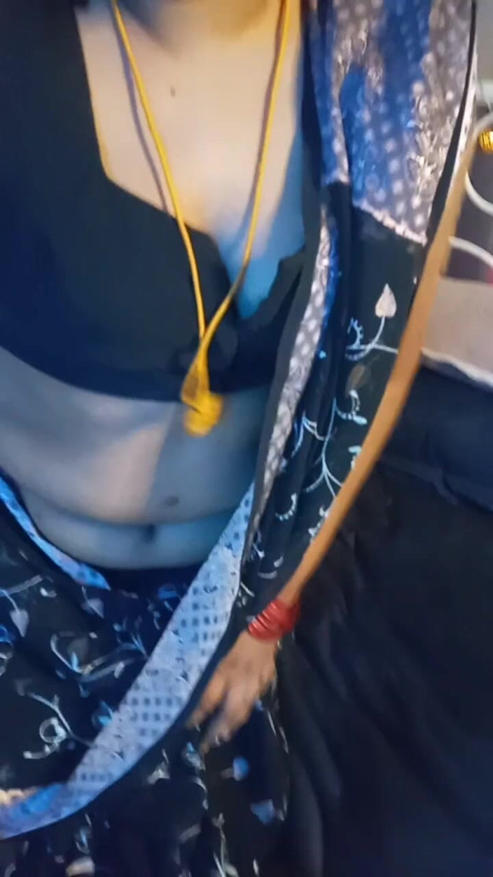 Goddess Silk Smita: Pervertida madrastra apasionada por hijastro haciendo el amor