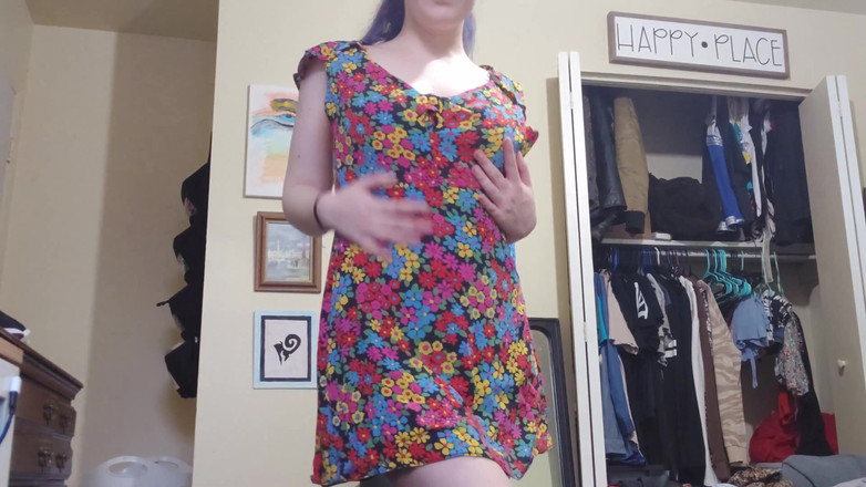 lilredvelvettt: 试穿我所有的连衣裙