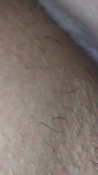 Creampie. Vecina nu mi-a rezistat păsăricii și m-a lăsat plină de pișă, mă însărcinează foarte bine
