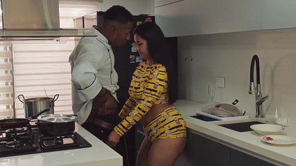 Rioc69: ダイナーは料理人を食べます