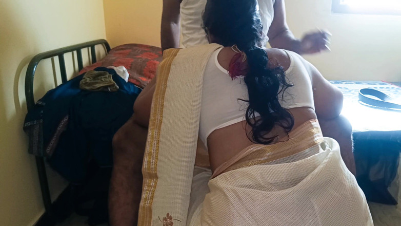 Pushpa porn: 出轨喀拉拉邦阿姨的热辣浪漫性爱热门视频