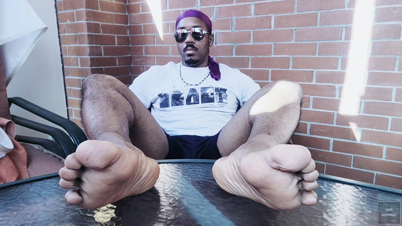 Soft Soleman: मैं नहाने के बाद अपने तलवों को छूता और सूंघता हूं (2) (2025)