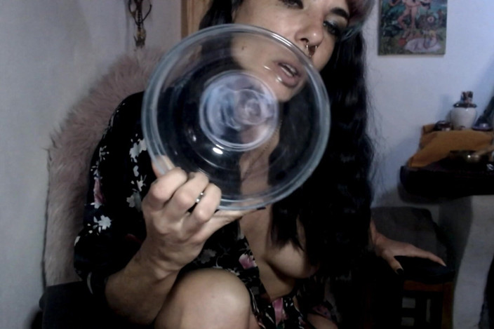 Goddess Maya: Jika Awak Dahaga, Datang Ke Sini