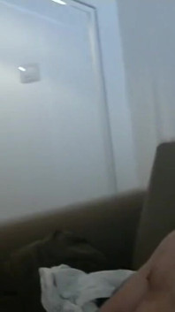 Alenzo usado cru por Eli para teste pornô