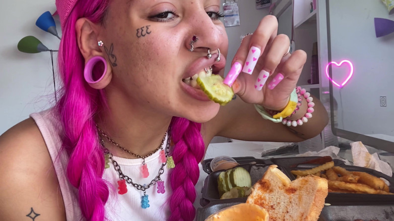 Nali Marie: Spicy Food Mukbang Overeating Facestuffing Petite Girl Eating Hot Food...