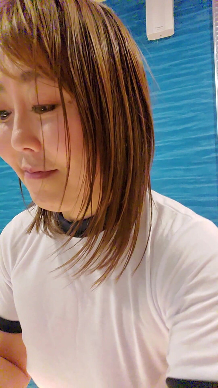Mayumi Kanzaki: Coba pakaian khusus di gym