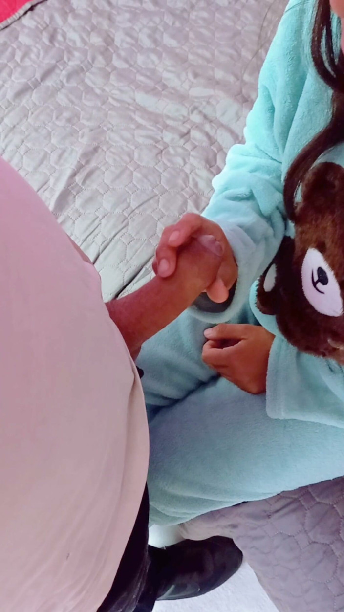 MorritasMX: Quel bébé délicieux ! J’ai failli jouir dans sa petite vaginite...