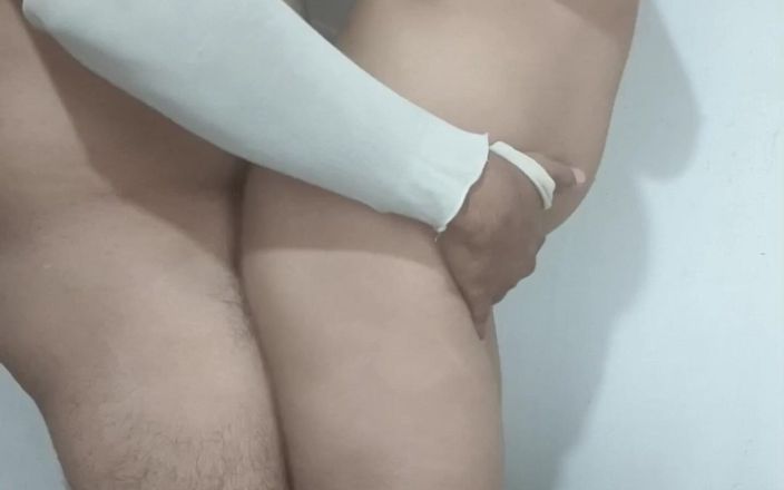 Liana proxy: India chudai vaquera da mamada y monta