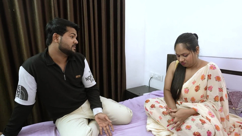 SEXYBHABHIX: インドのリカバリーエージェント vs 美しいバービー!!デシ・セックスビデオ
