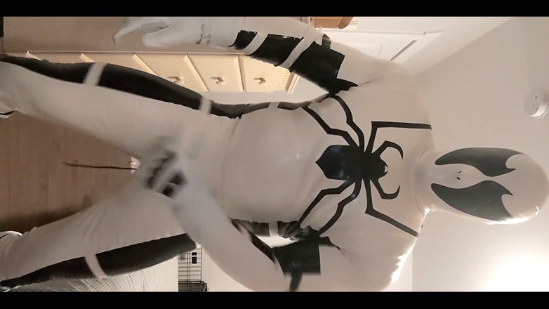 Bruiserwood: Anti-venom Suit Antics