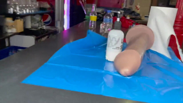 Fun raw sex with straight curious: Сексуального паренька из Мадрида трахнул грубо большой член Aazng