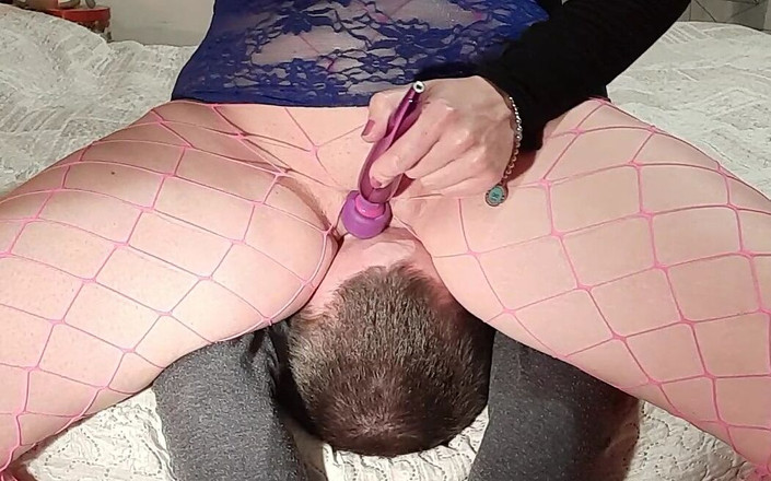 goddess82: Öfkeli tanrıça sürekli kölenin yüzüne boşalıyor!