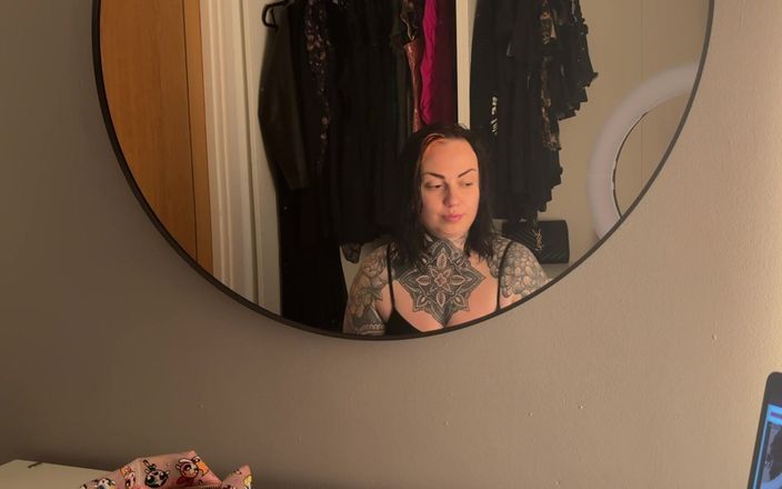 Miss Valentina: Я готуюся, тебе ігнорують