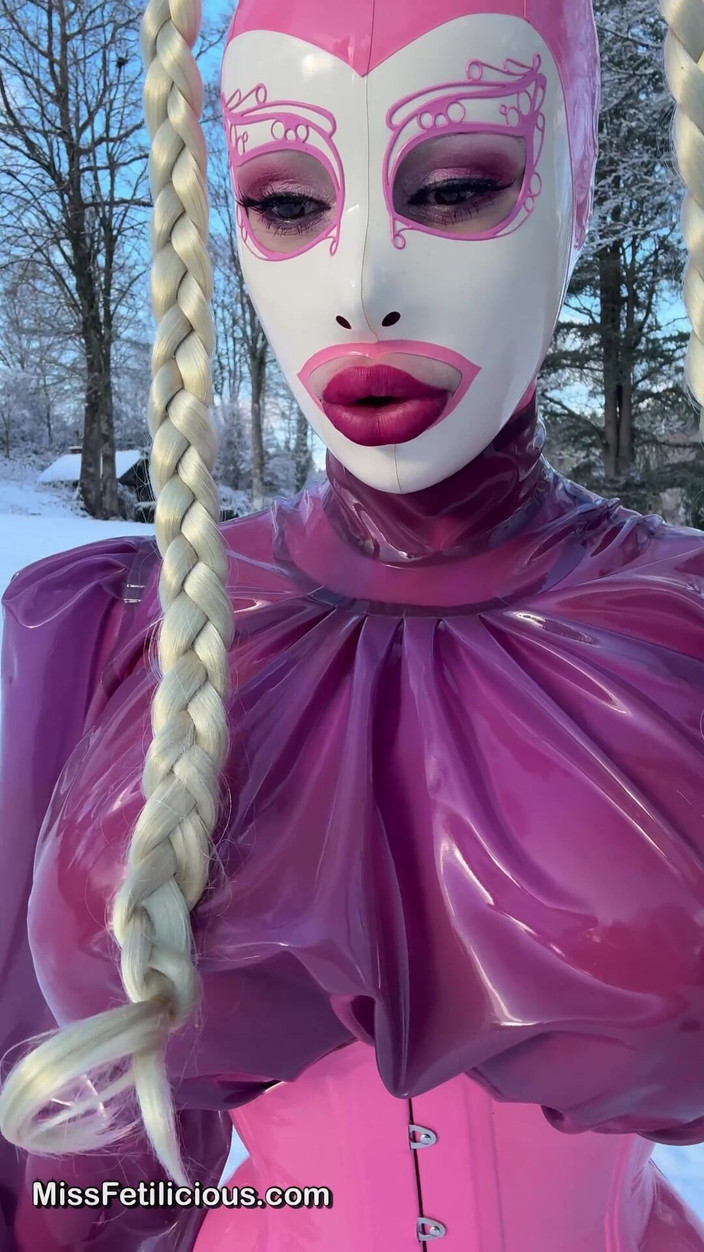 Miss_Fetilicious: Cuộc phiêu lưu trên tuyết
