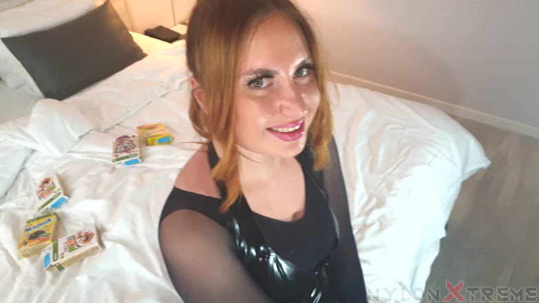 Nylon Xtreme: POV Maria Gail nylonowe doświadczenie