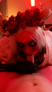 Minthe Demon сосет и трахает душу из тебя