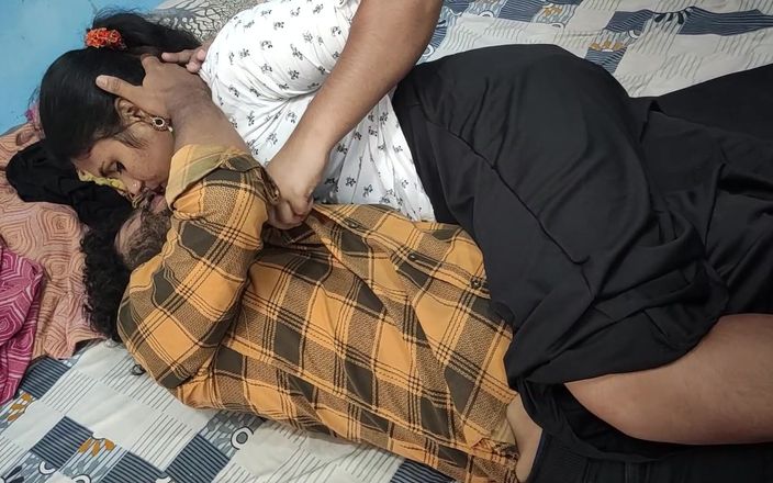 Vaishnavysharunraj: Lang lipslot met stiefzus in de slaapkamer