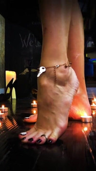Foot Femdom