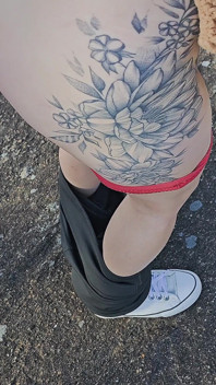 Husband Didn't Want to Accompany Wife to the Viewpoint, so I, the Tour Guide, Ate Her Hot Ass