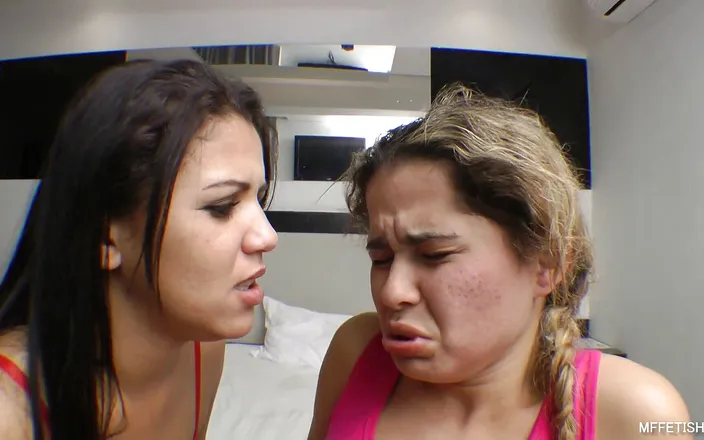 MF Fetish: Kiss or slap what to choose?