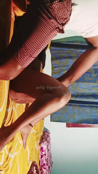 Tamil Jessy: मुझे धीरे से छूना