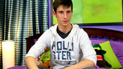 Lollipop Twinks: Adrian ile bir "ısırma" röportajı