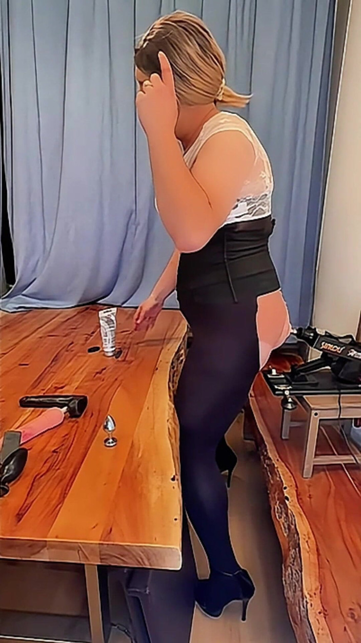 SissyDaniella: Sissy anal-zusammenstellung