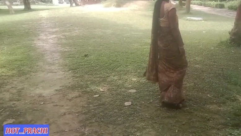 Hot prachi: Village Beautiful Bhabhi Tight Pussy Outdoor in Forest Sex Video,...