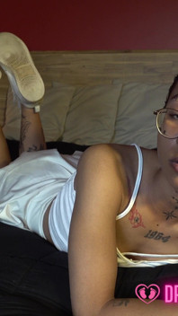Cruella's Sweaty Feet After Work - (dreamgirls in Socks)