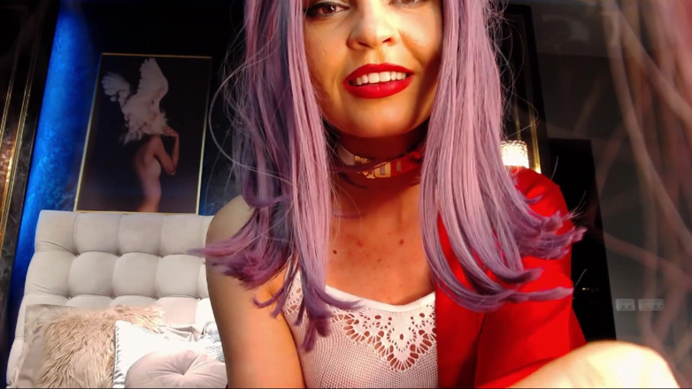 Kiras Secrets: Sissy make-up training, part 1