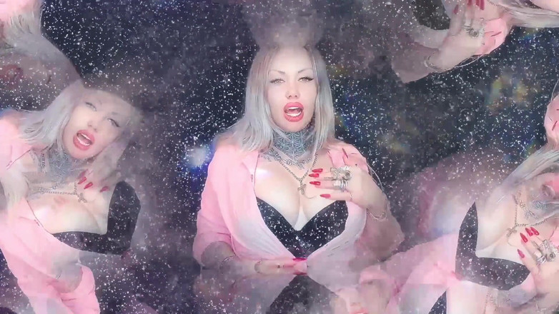 Goddess Misha Goldy: Goldsmerizing Spiral! Zlatý orgasmus do zlatých rukou!