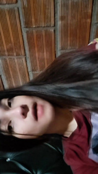 Horny Babe Fingers Herself to Orgasm