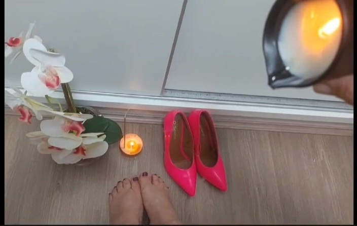 Kakabbw: मोमबत्तियों के साथ कामुकता