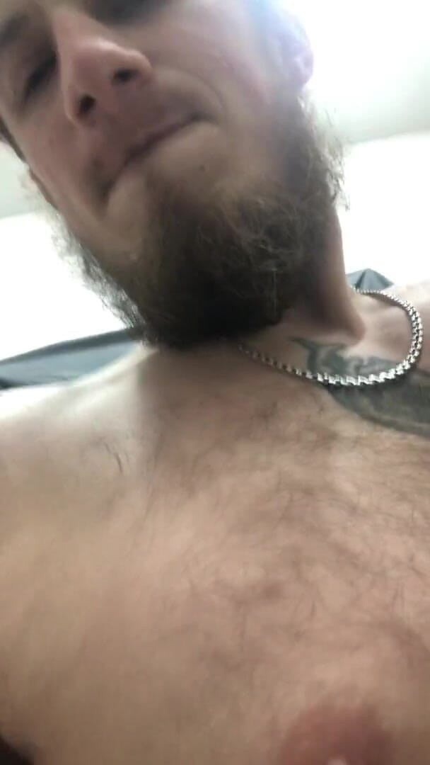 Hunky time: Farting and dominating, ass and Russian alpha.