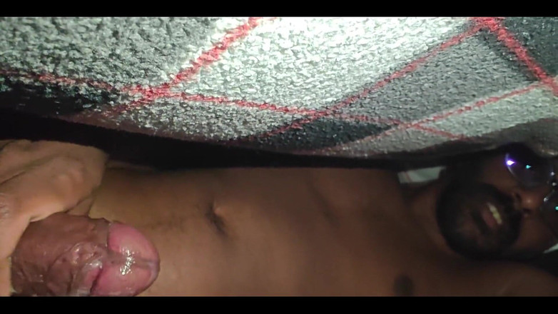 NANDgasm: Кінчив на мої простирадла, які я нещодавно мила