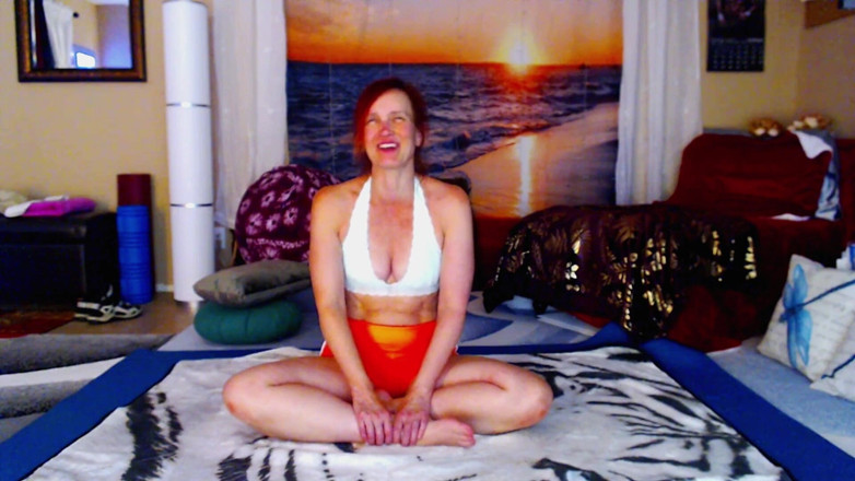 Aurora Willows: More hip work yoga today