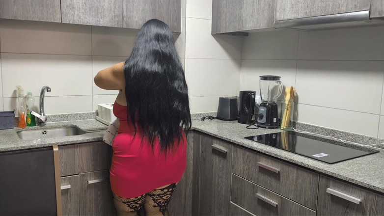 Riderqueen: Hayranlar, üvey anne, yemek pişirme sırları videosu