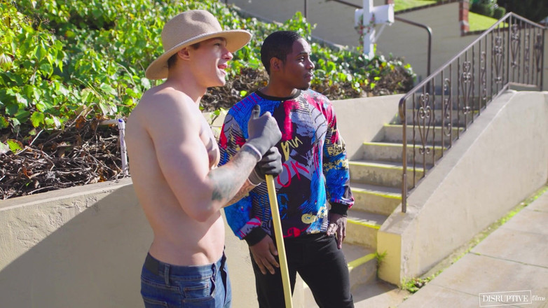 Disruptive films: 옆집 괴물을 파괴하는 필름