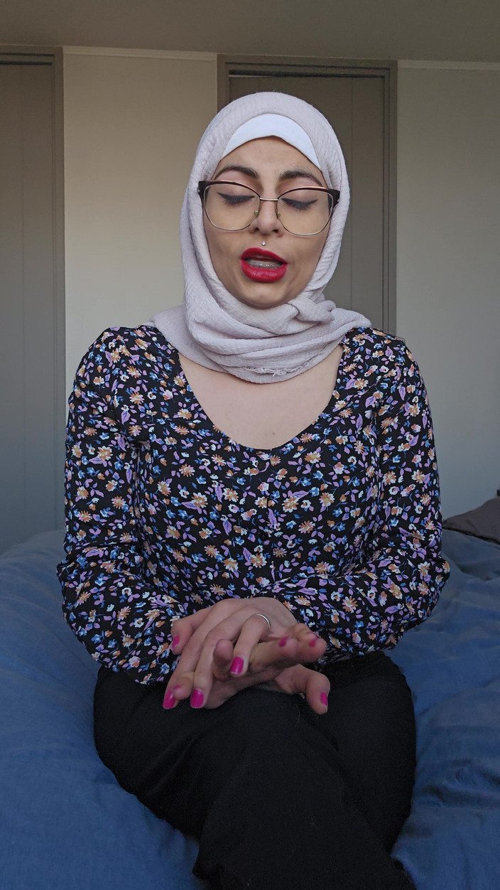 Mia Niqab: 85. Mommy's Lesson Mia Niqab