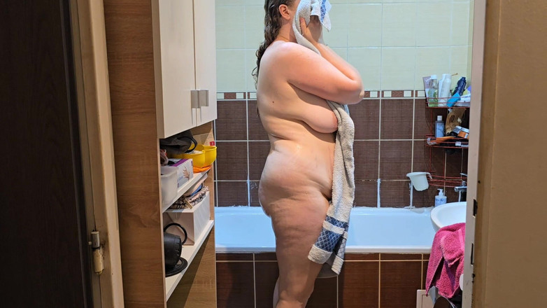 HNC Productions: Se Doucher Ensemble Se Transforme En Sexe Torride Et Se...