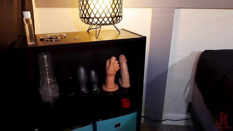 Kinky Bites Gay: Wisselen van rollen August Alexander neemt de leiding ruw